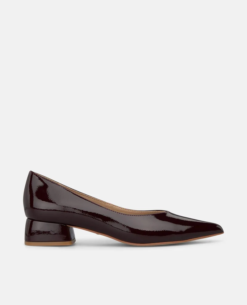 ZAPATO DE PUNTA EN PIEL