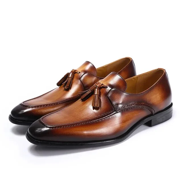 Mocassini con nappine Scarpe eleganti da uomo vintage in vera pelle