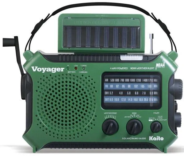 Generatore solare con radio internazionale