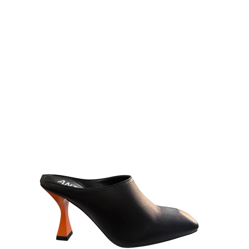 Sabot donna "Antolina Paris" AN14010.020 Collezione Primavera/Estate 2026 - Nero e Arancione