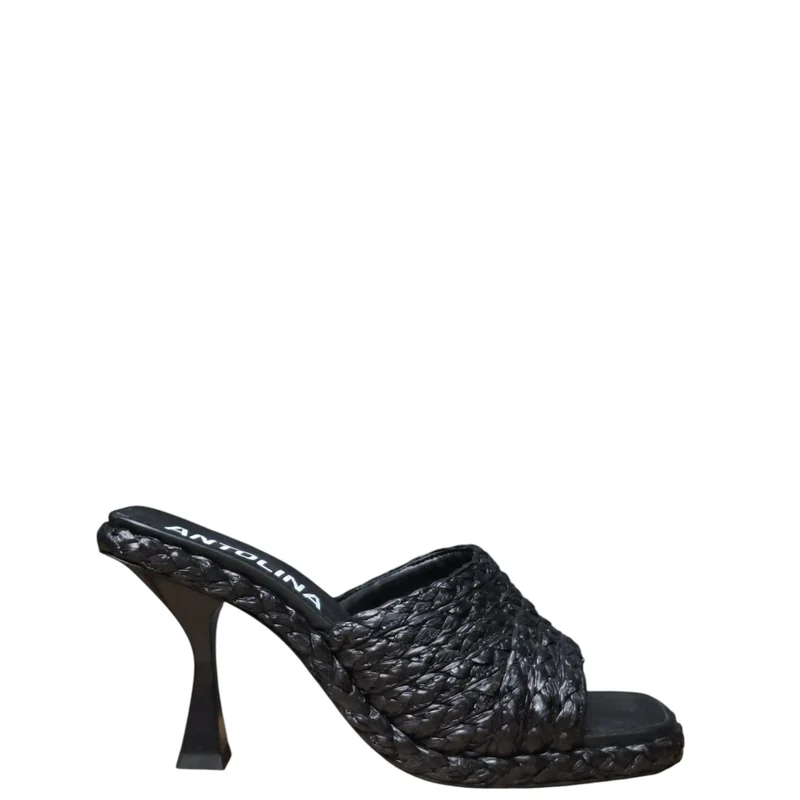 Scalzati donna "Antolina Paris" AN13022.001 Collezione Primavera/Estate 2026 - Nero