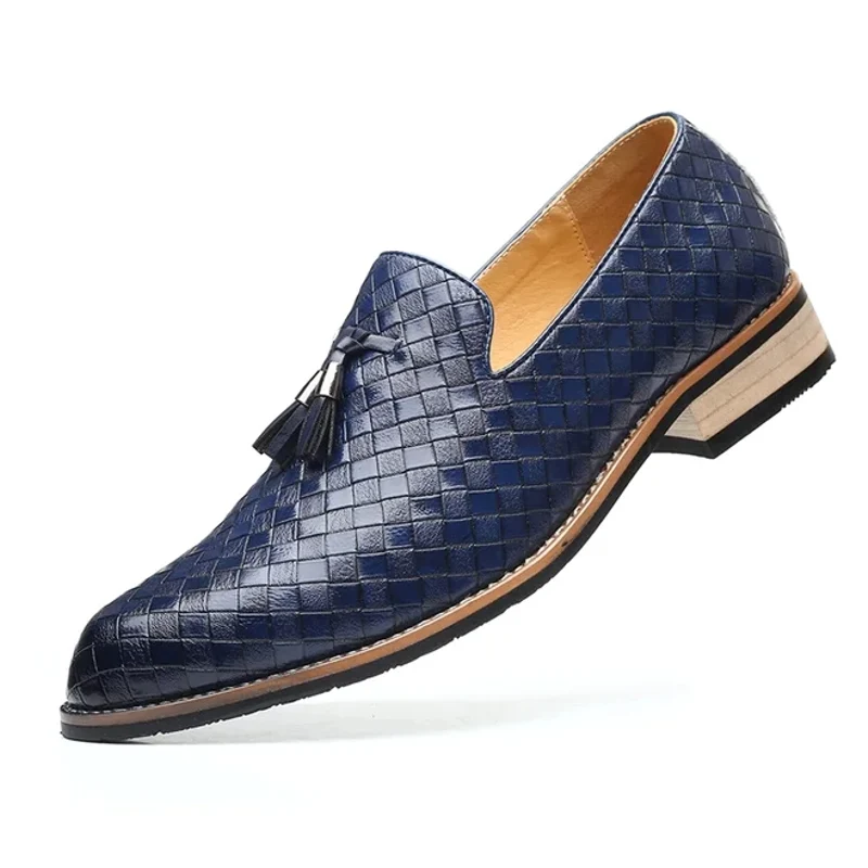 Mocassini comodi e alla moda, scarpe eleganti da ufficio