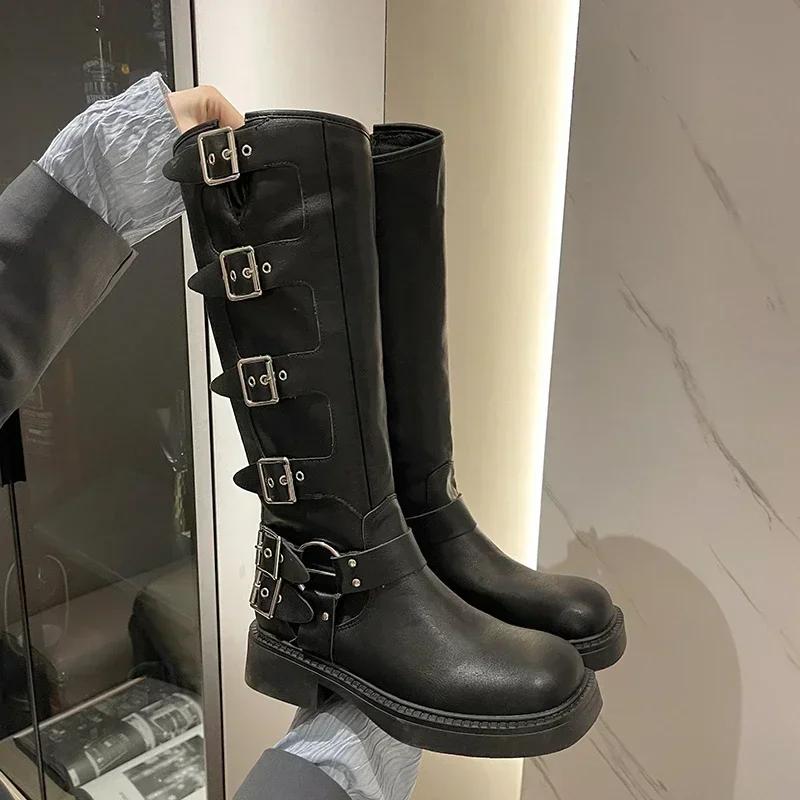 Eleganti stivali punk gotici rock con tacco basso