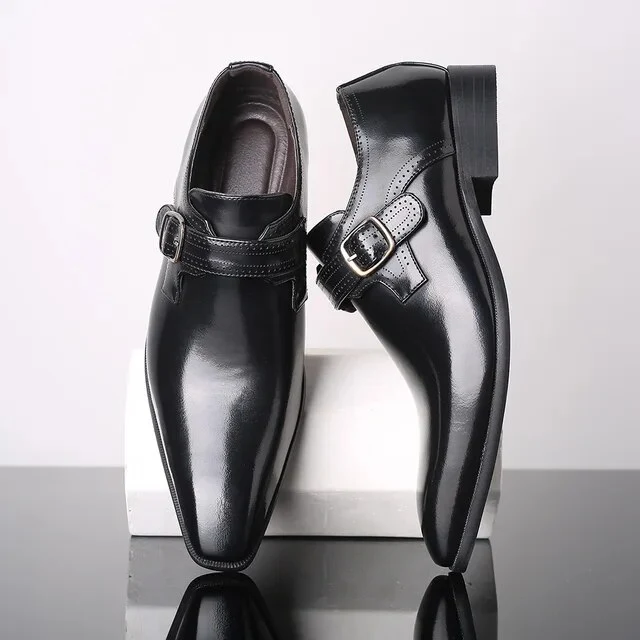 Scarpe derby con fibbia vintage alla moda Scarpe da uomo in ecopelle