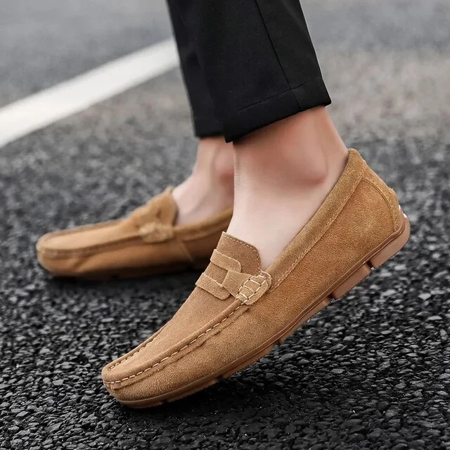 Scarpe da uomo in pelle scamosciata