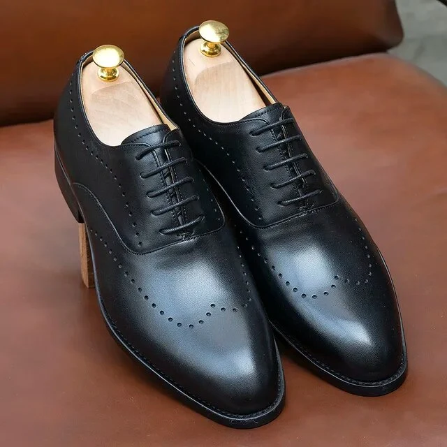 Scarpe da uomo in pelle nera