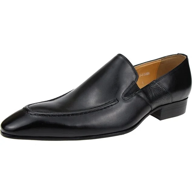 Scarpe strette da uomo