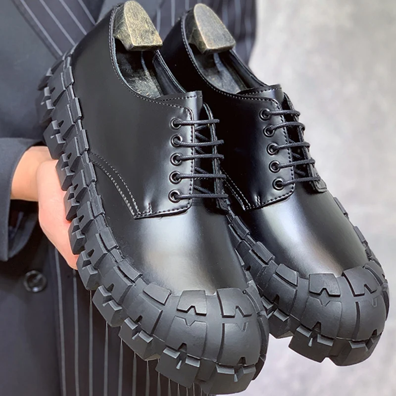 Scarpe larghe da uomo