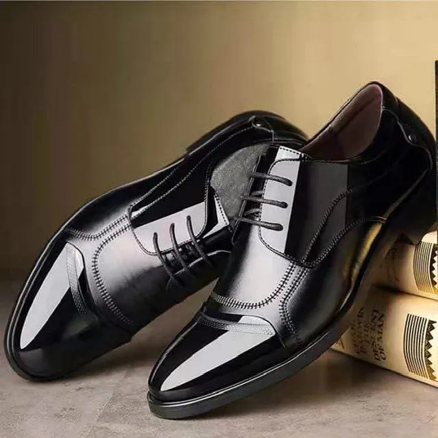 Scarpe eleganti da uomo Arrivi Scarpe rialzate con lacci